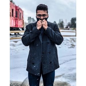 Meet your Posher, Tai